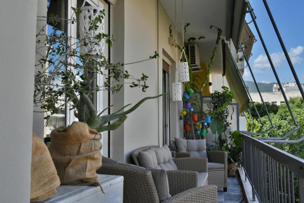 Pepromeno Luxury Apartment In The City Center กาลามาตา ภายนอก รูปภาพ